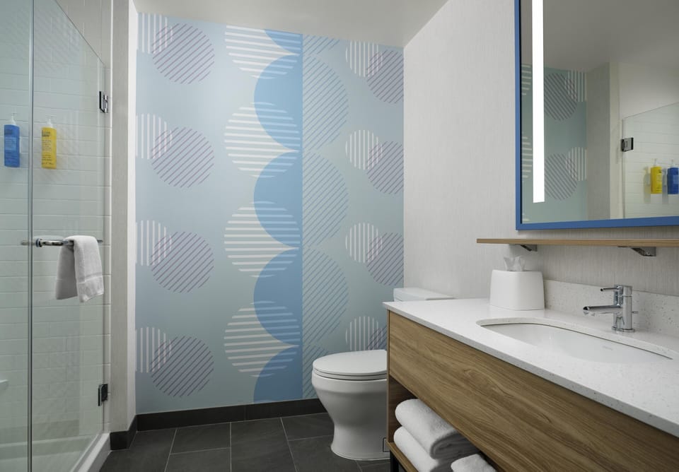 Bathroom shower
