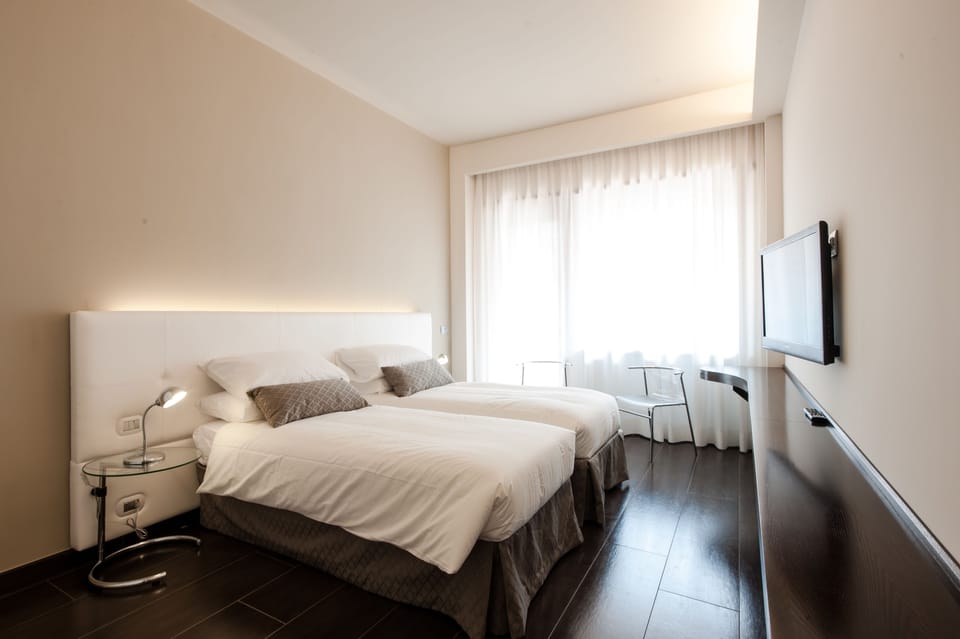 Triple Room | Premium bedding, in-room safe, desk, soundproofing