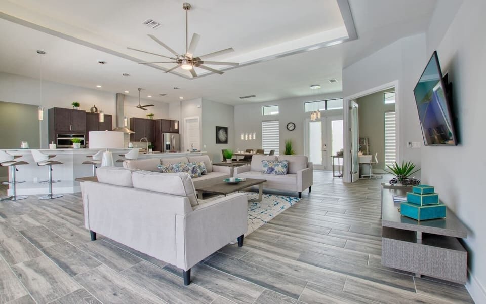 House (3 Bedrooms) | Interior
