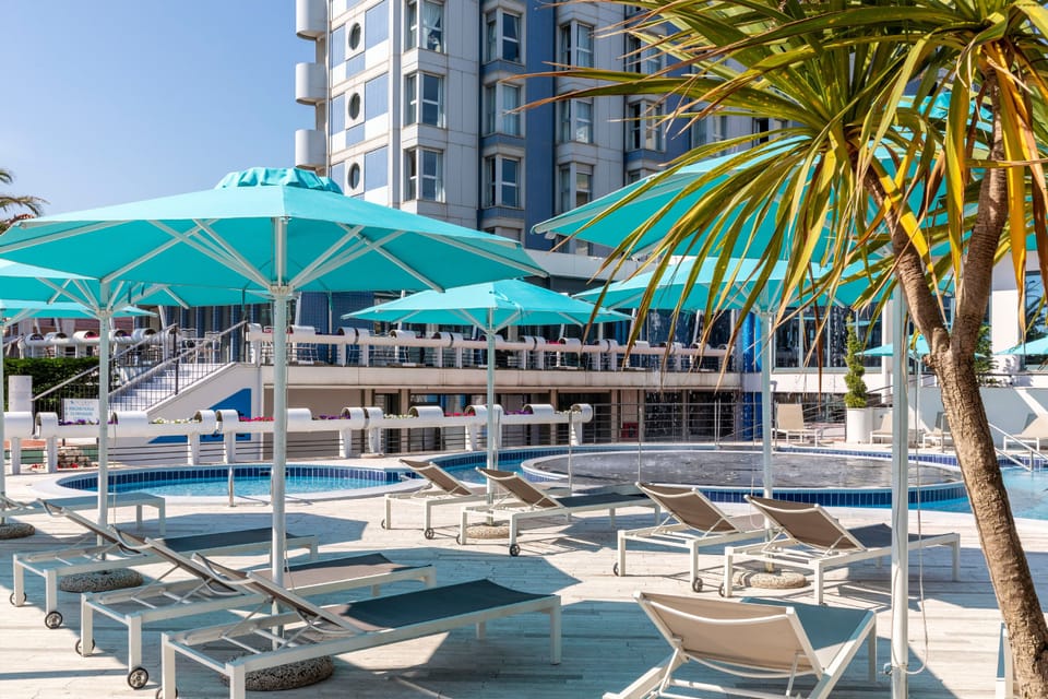 Seasonal outdoor pool