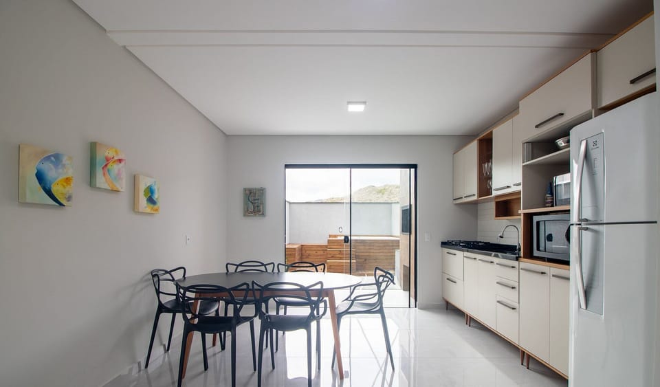 Basic Apartment | Private kitchen