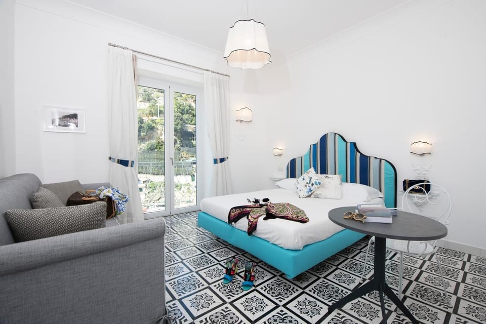 Comfort Room, Balcony, Sea View | In-room safe, WiFi (free)
