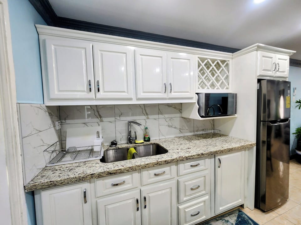 House | Private kitchen | Coffee/tea maker, electric kettle, dining table