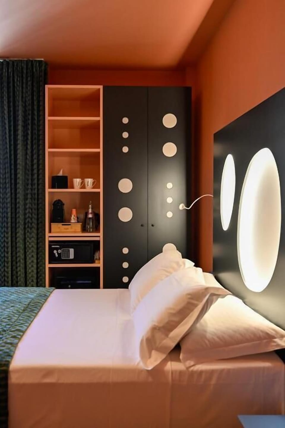 In-room safe, soundproofing, iron/ironing board (on request)