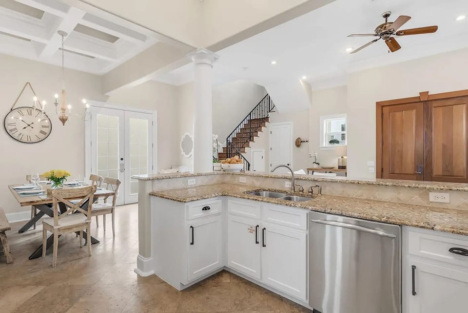 House, Multiple Beds (Villa Palmeira) | Private kitchen