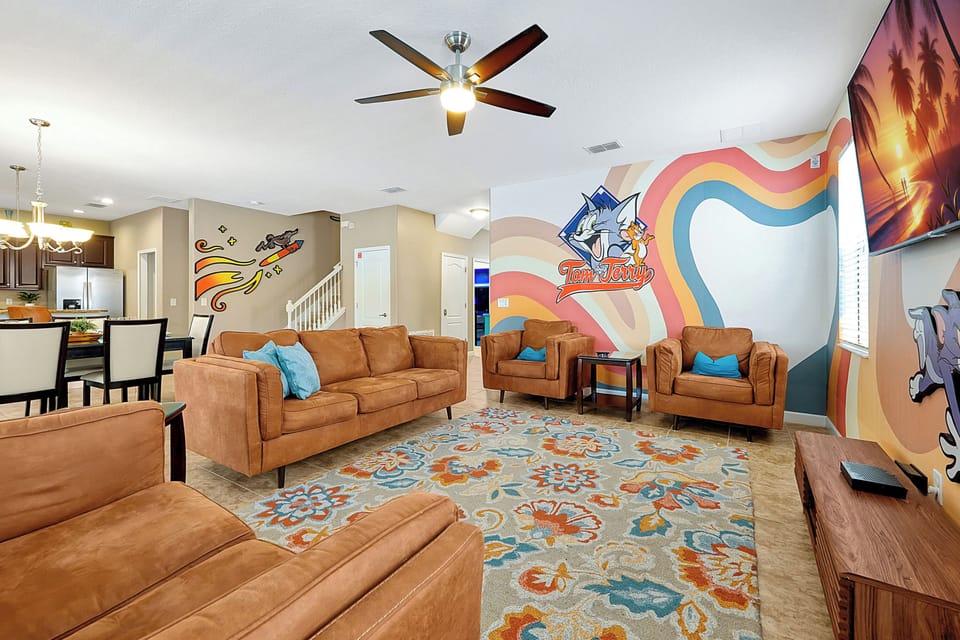 House (6 Bedrooms) | Interior