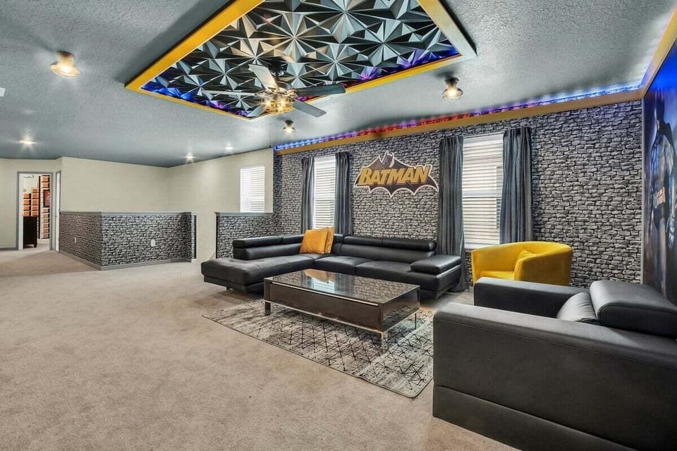 House (Multiple Bedrooms) | Interior