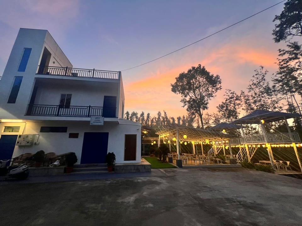 Deluxe Triple Room | Exterior