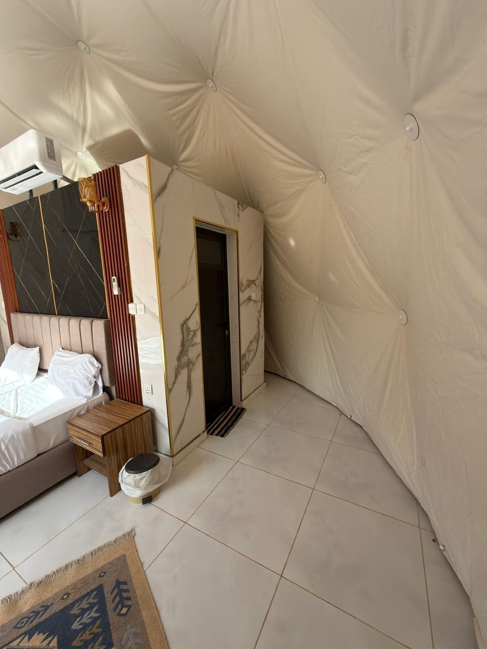 Double Room, Mountain View | Blackout drapes, soundproofing, free WiFi