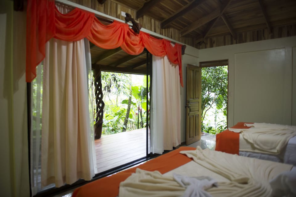 Standard Bungalow, 1 Double Bed, Jetted Tub, Mountain View | Premium bedding, desk, free WiFi, bed sheets