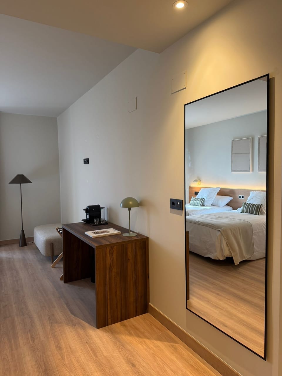 Double or Twin Room | In-room safe, desk, laptop workspace, blackout drapes