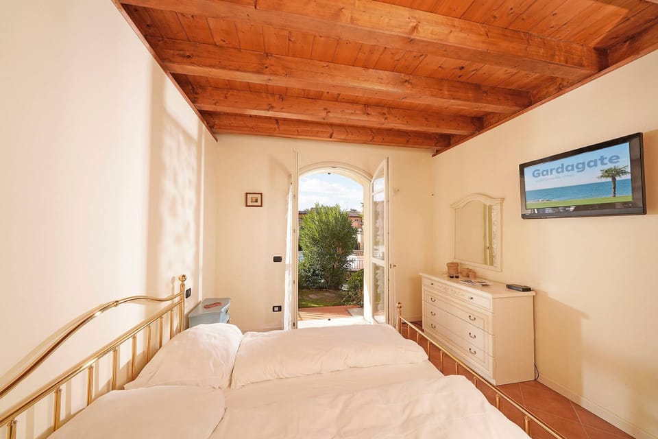 House | 1 bedroom