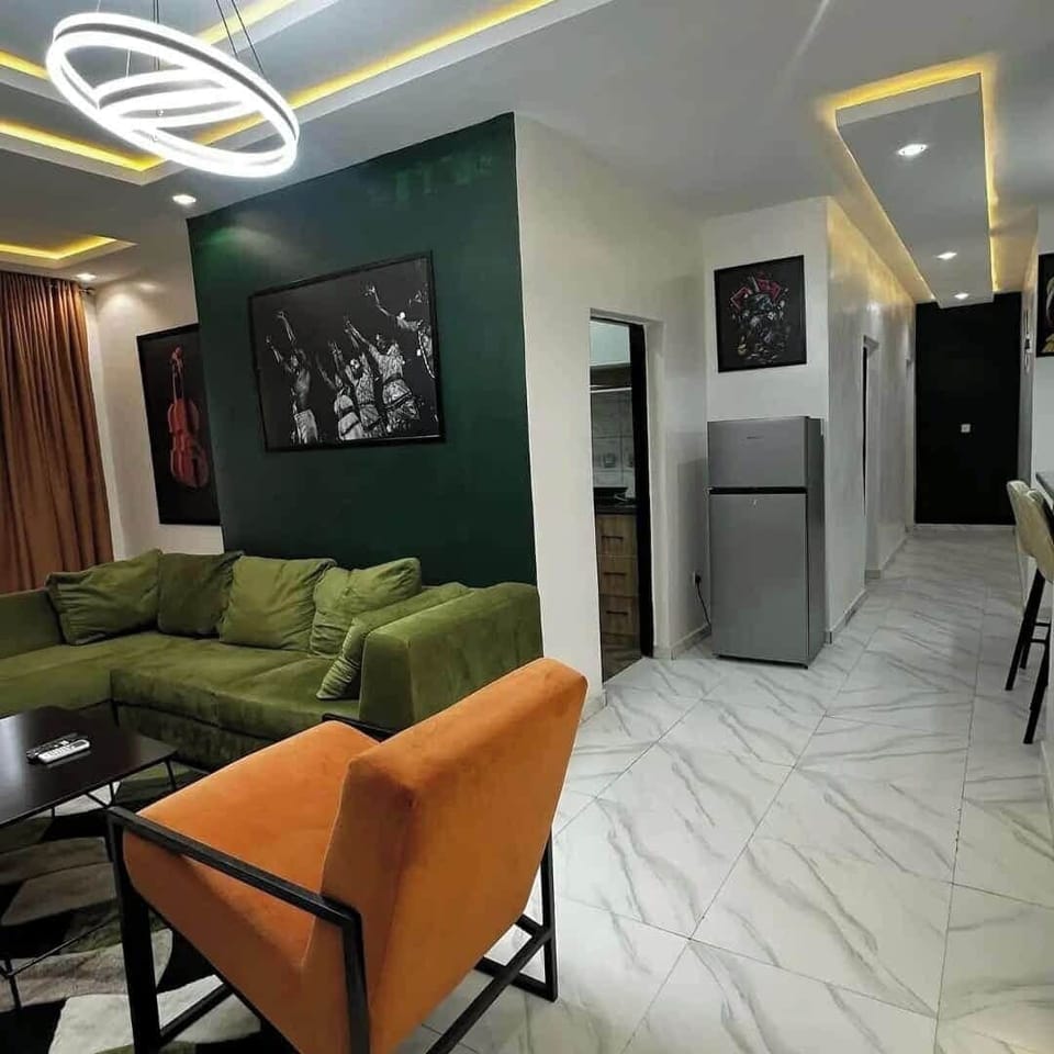 Economy Apartment, Balcony, City View | Living area