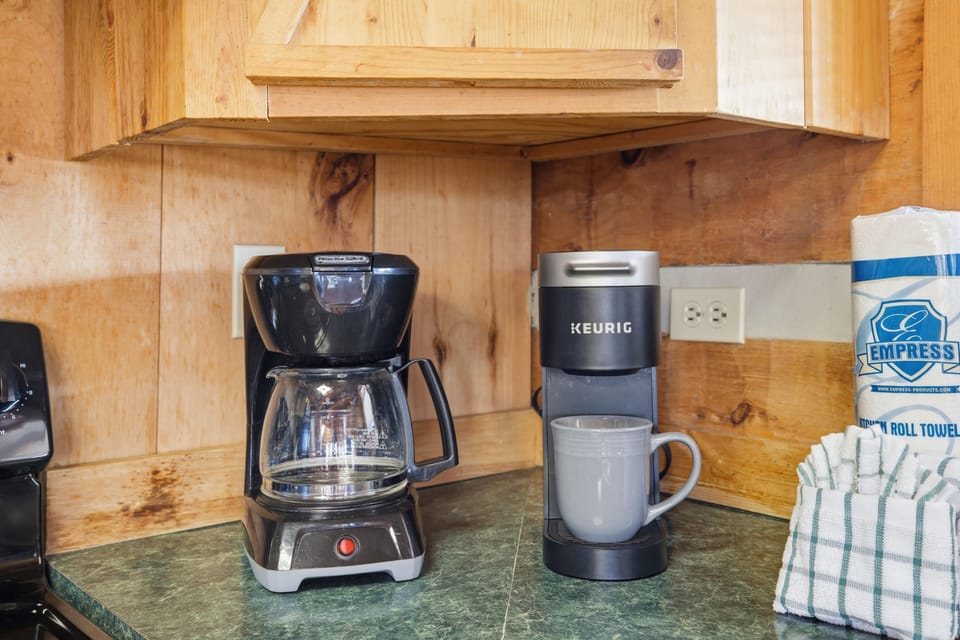 Cabin, 2 Bedrooms | Coffee and/or coffee maker