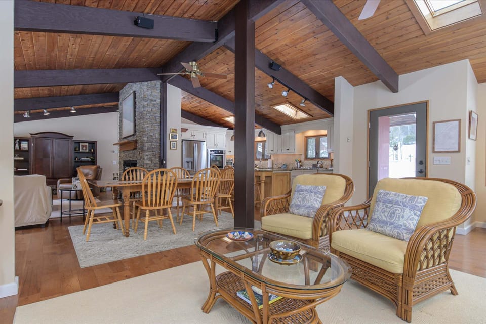House, 4 Bedrooms | Interior
