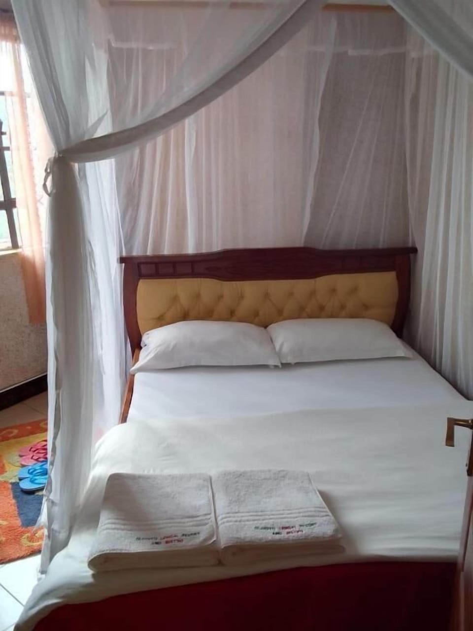 Deluxe Single Room | Free WiFi, bed sheets