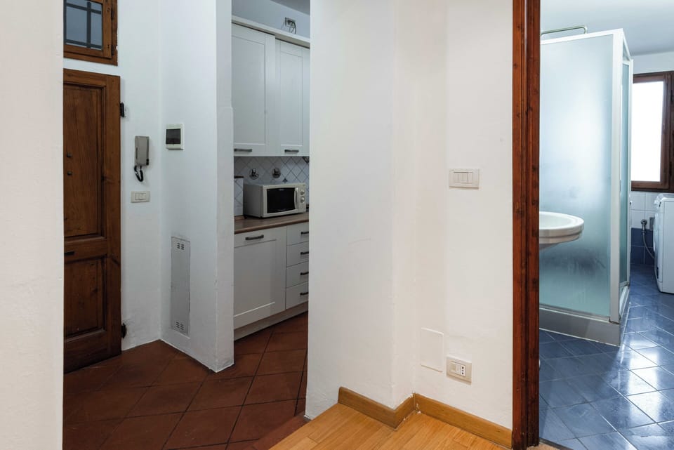 Classic Condo | Interior