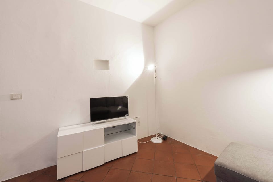 Classic Condo | Interior