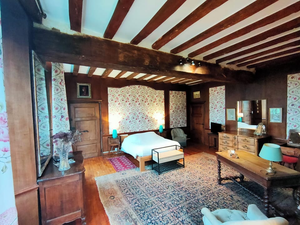 Deluxe Triple Room, Garden View | Free WiFi