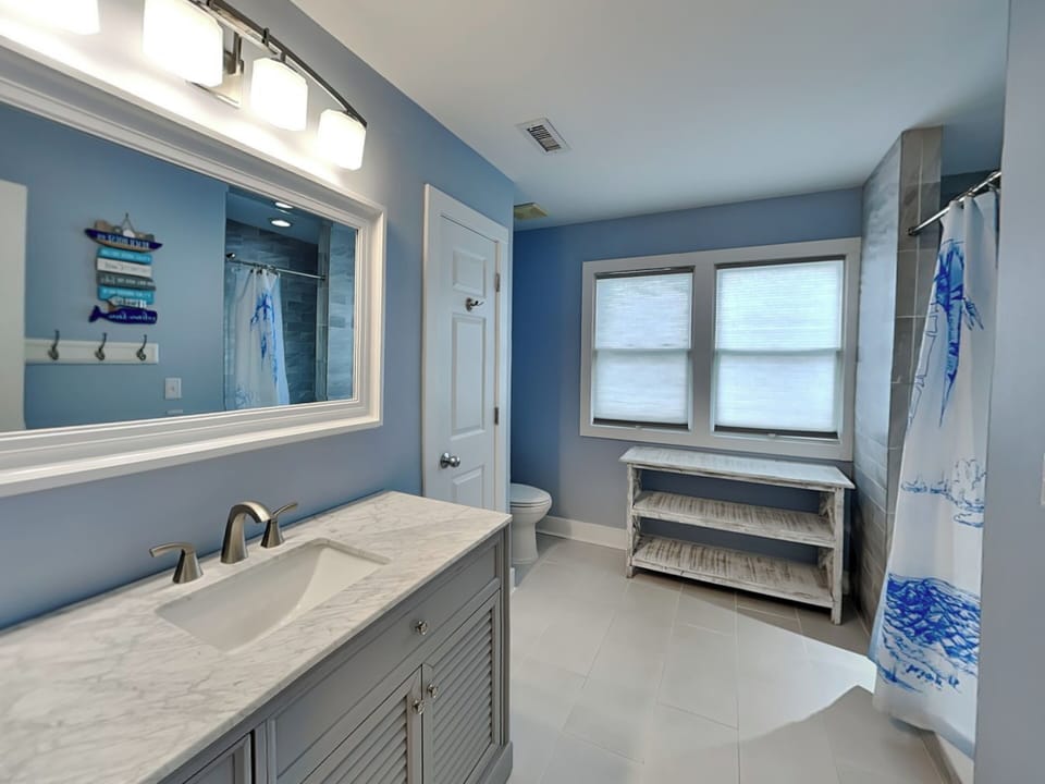 In Sea State Escape House in Kure Beach
