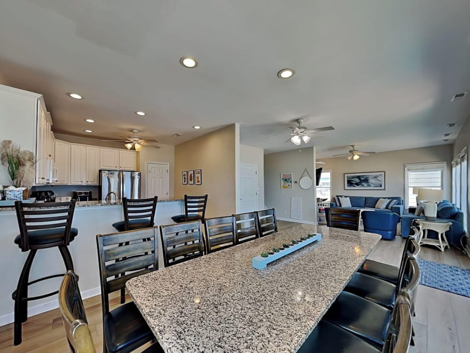 Studio (5 Bedrooms) | Property amenity
