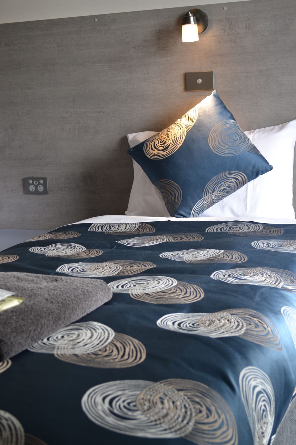 Blackout drapes, iron/ironing board, free WiFi, bed sheets