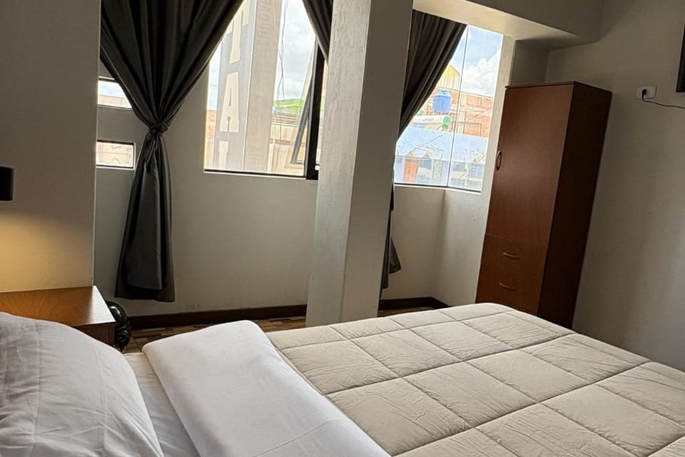 Comfort Room, City View | Free WiFi
