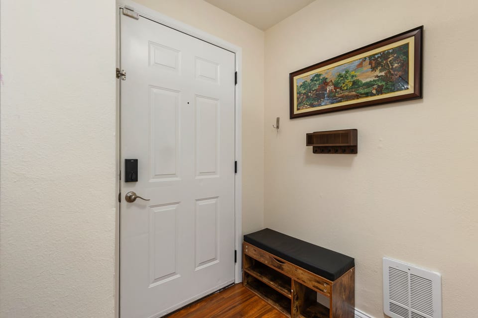 House | 1 bedroom
