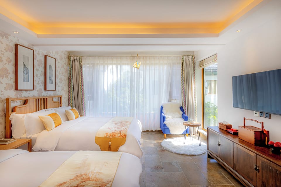 Comfort Twin Room, Mountain View | In-room safe, free WiFi