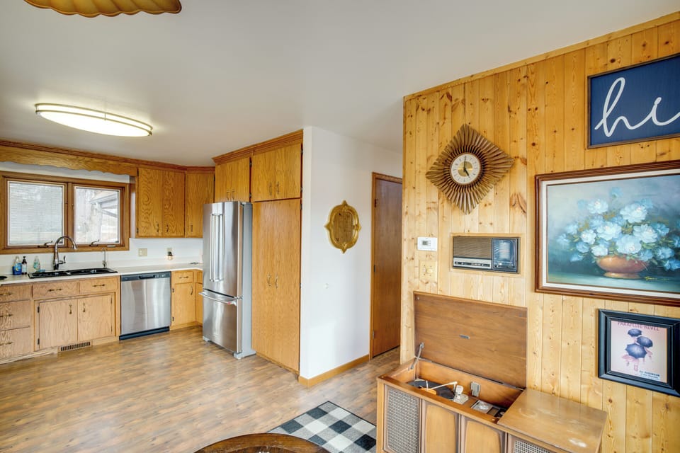 House (4 Bedrooms) | Interior