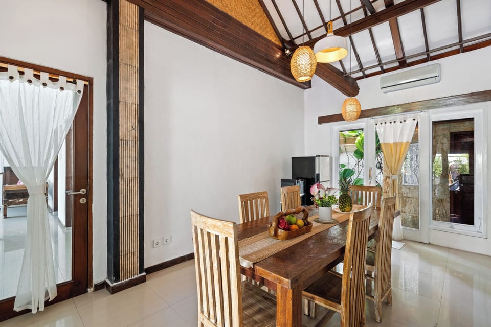 Villa, 3 Bedrooms, Patio, Pool View | In-room dining