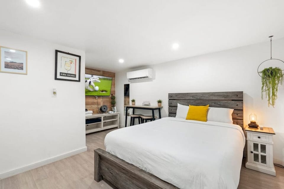 House (1 Bedroom) | Front of property