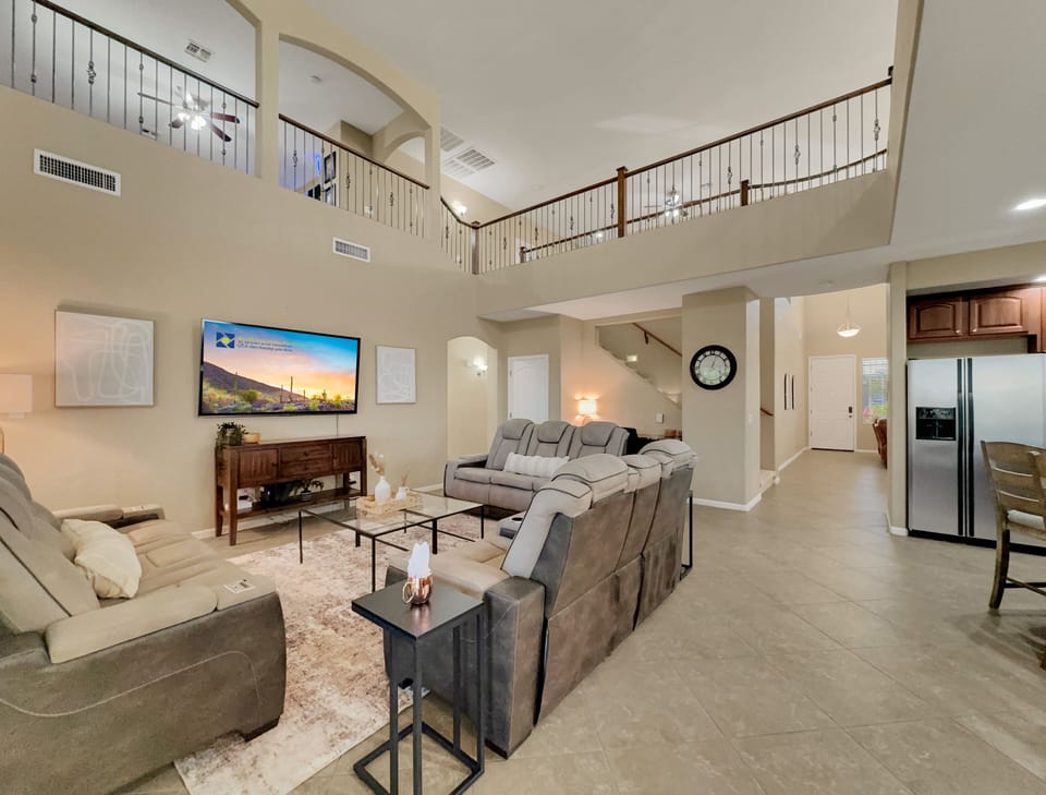 House (4 Bedrooms) | Interior