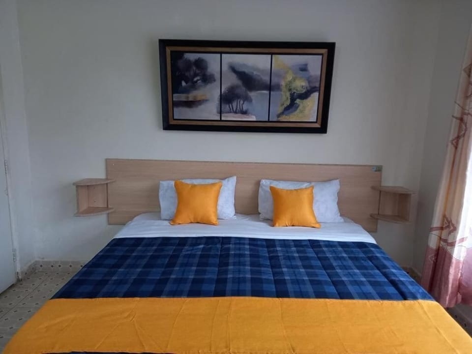 Family Apartment | Individually decorated, individually furnished, free WiFi, bed sheets
