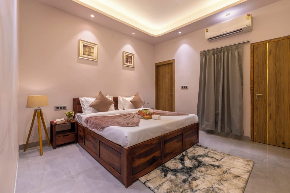 Classic Apartment | Iron/ironing board, free WiFi