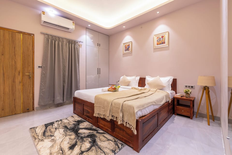 Alaya Stays Radhika 2BHK Apartment Villa in Noida