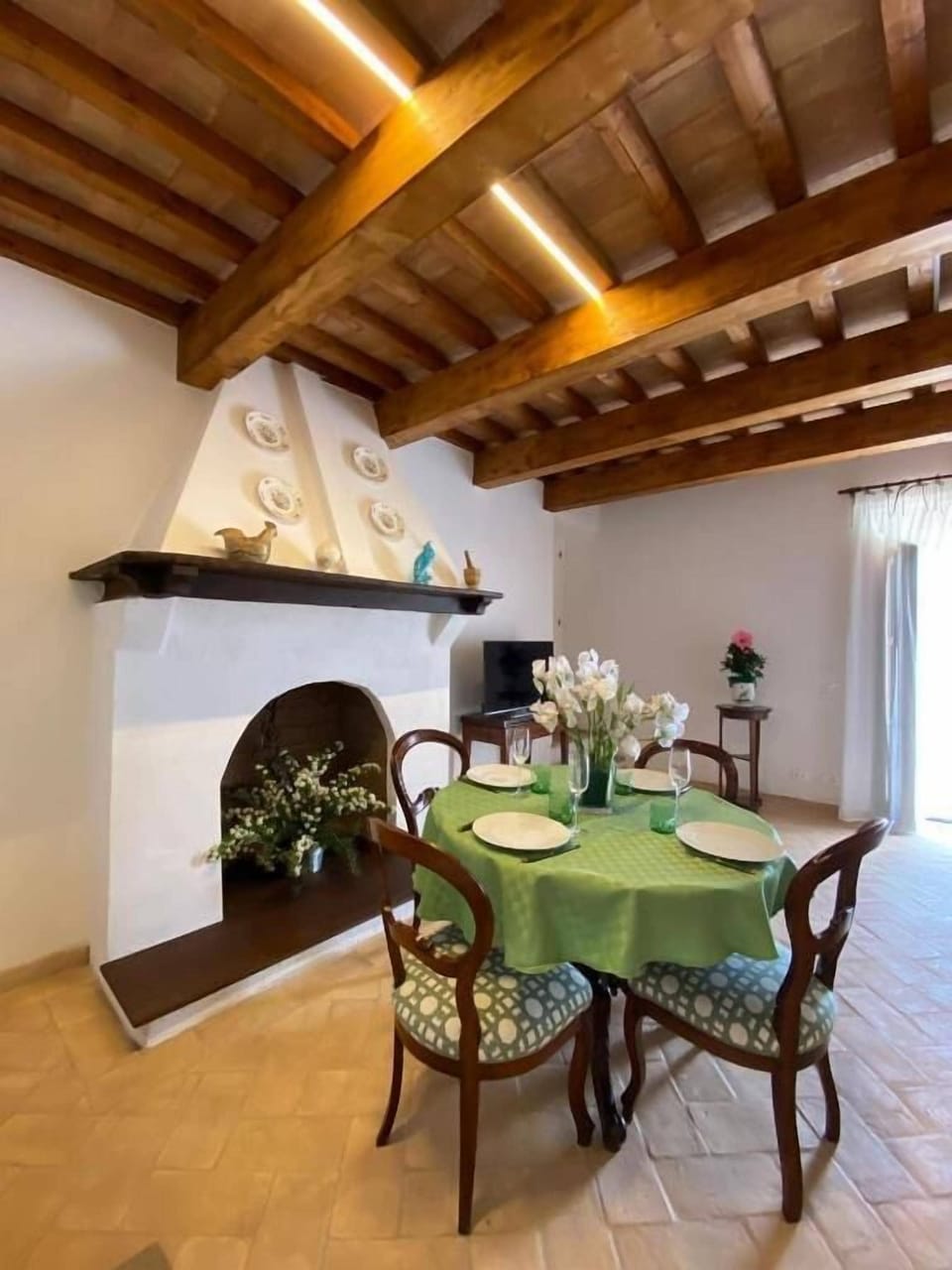 Apartment, Balcony, Garden View | Dining