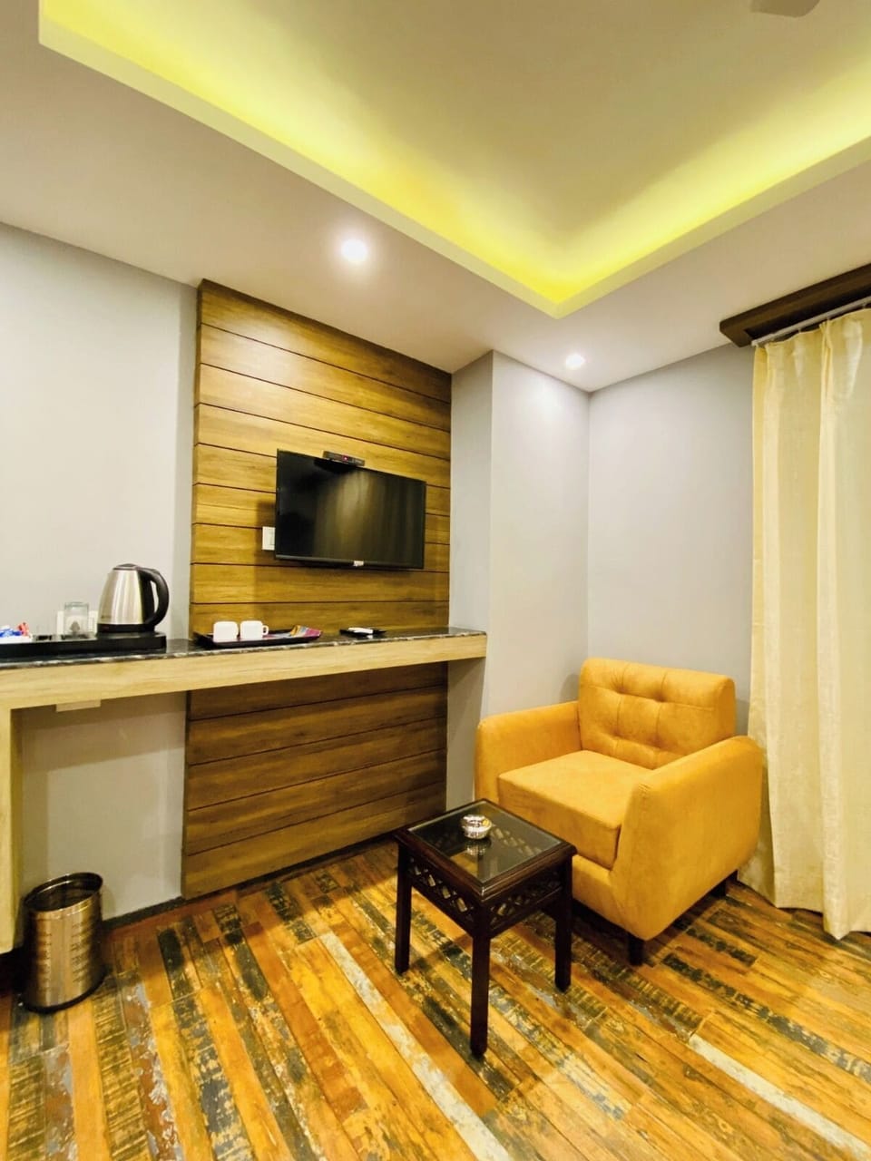 Executive Room