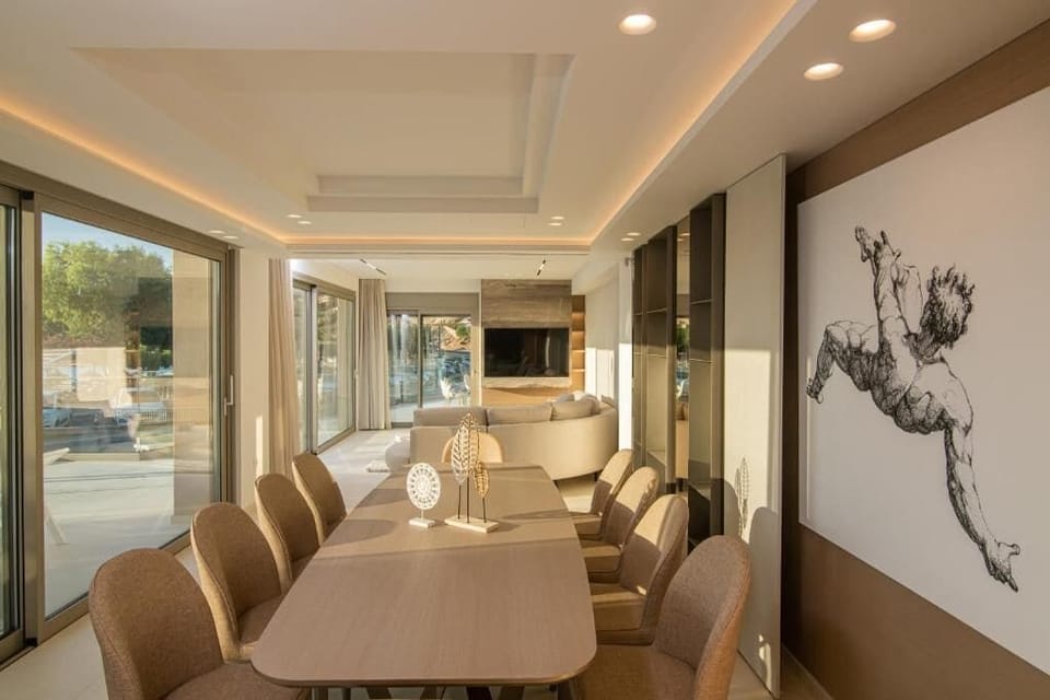 Deluxe Villa, Private Pool, Sea View | Dining