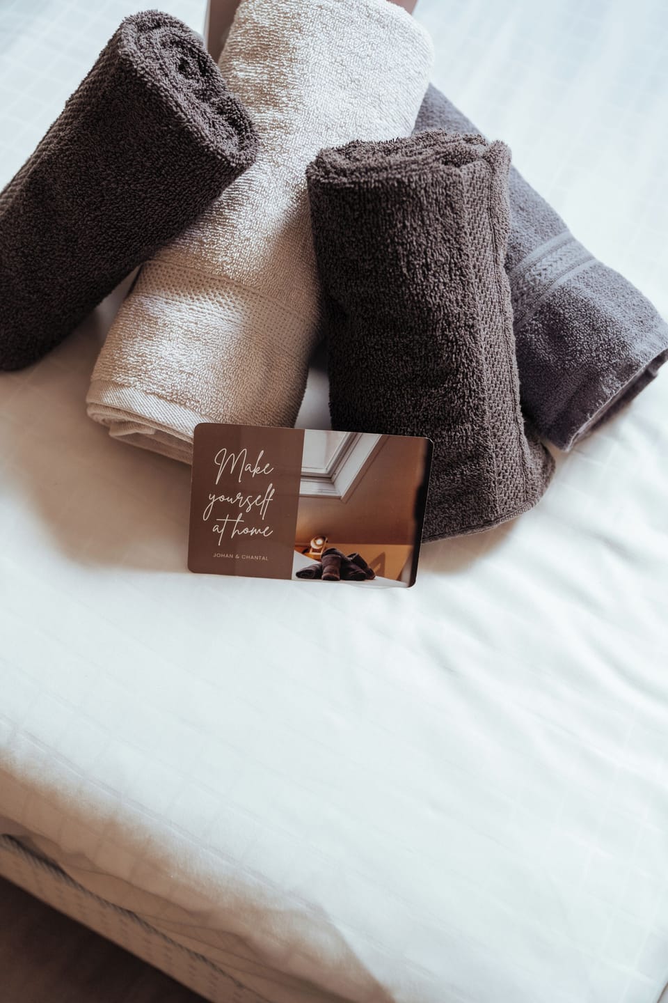 Economy Twin Room, Non Smoking | Desk, laptop workspace, blackout drapes, free WiFi