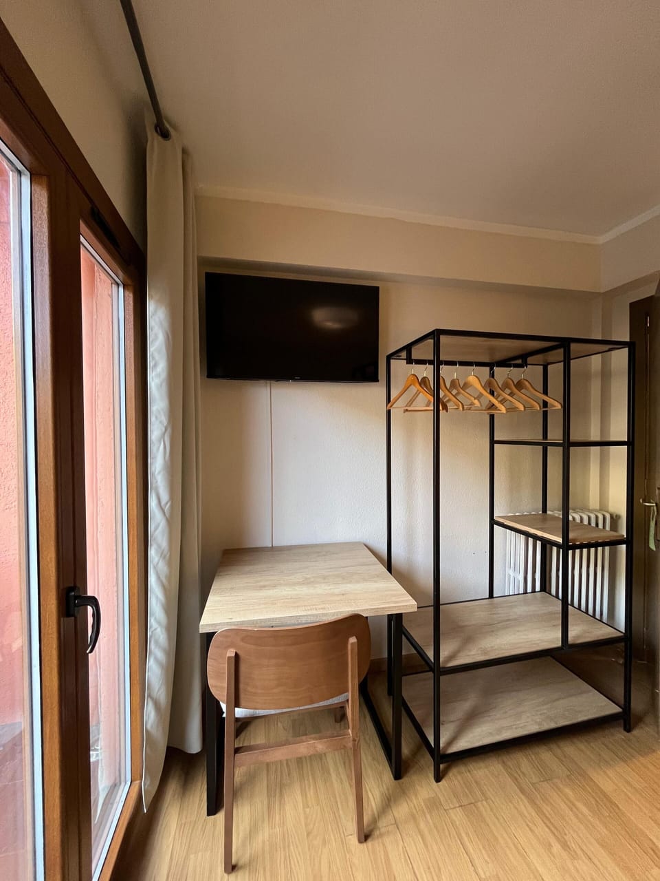 Superior Double or Twin Room, Balcony, Mountain View | Interior