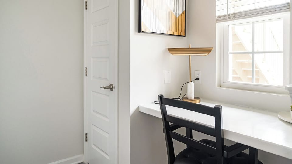 Apartment (2 Bedrooms) | In-room business center