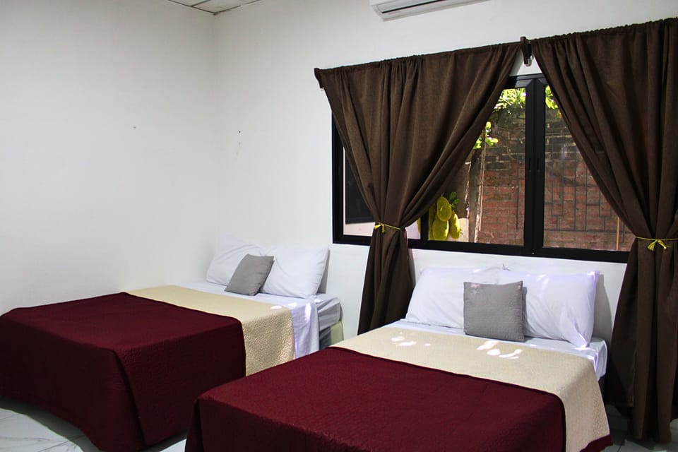 Double Room | Desk, WiFi (free)