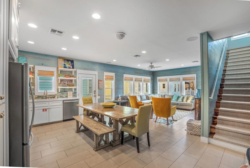 House (4 Bedrooms) | Interior