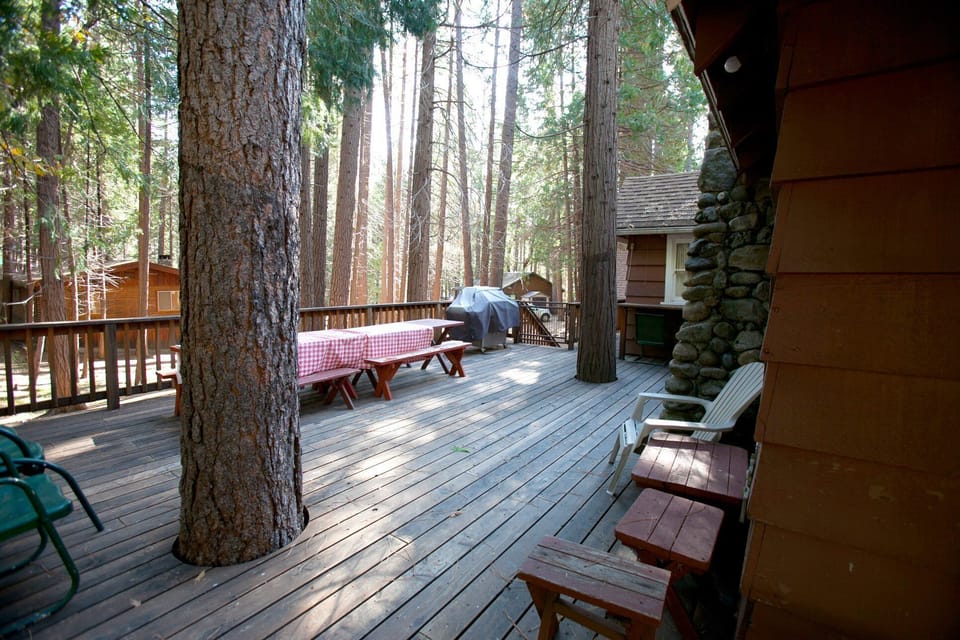 Chalet (3 Bedrooms) | Front of property