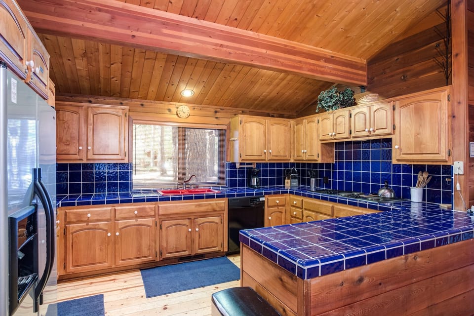 Chalet (4 Bedrooms) | Interior