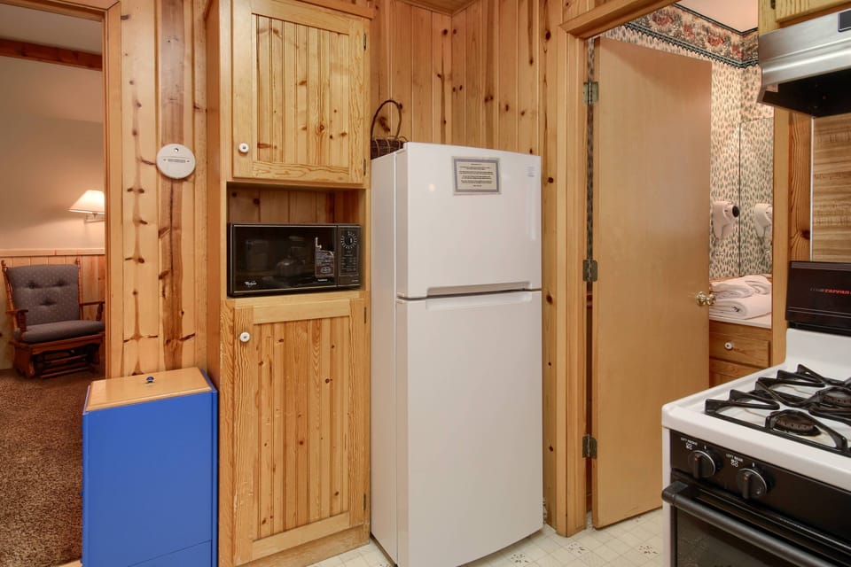 Chalet (1 Bedroom) | Interior