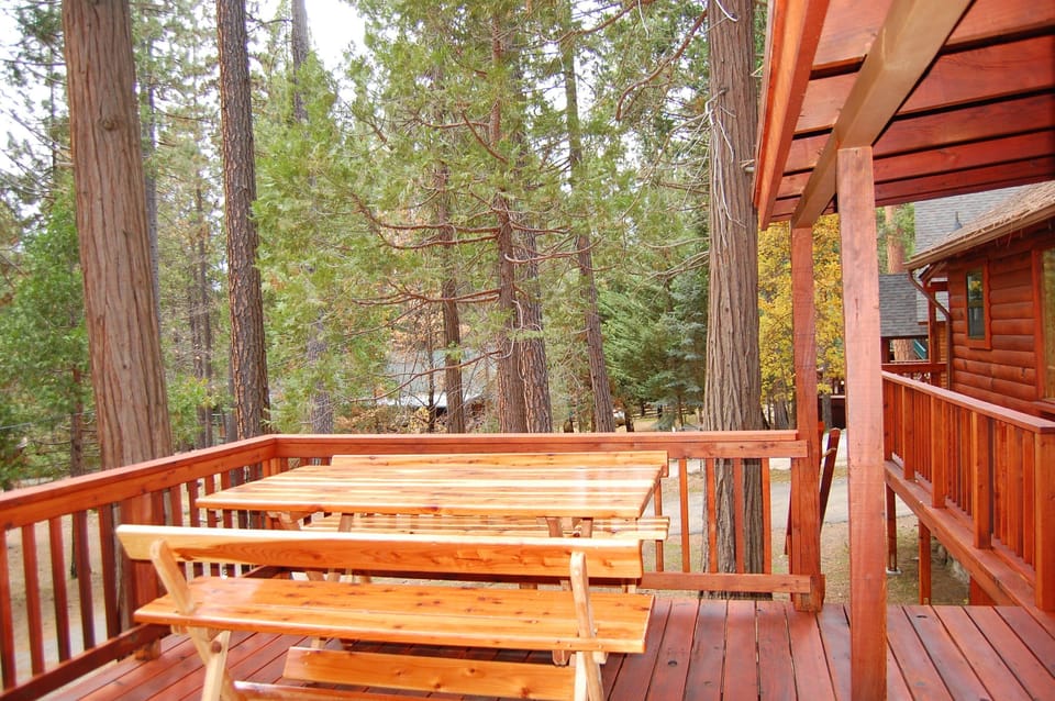 Chalet (2 Bedrooms) | Interior