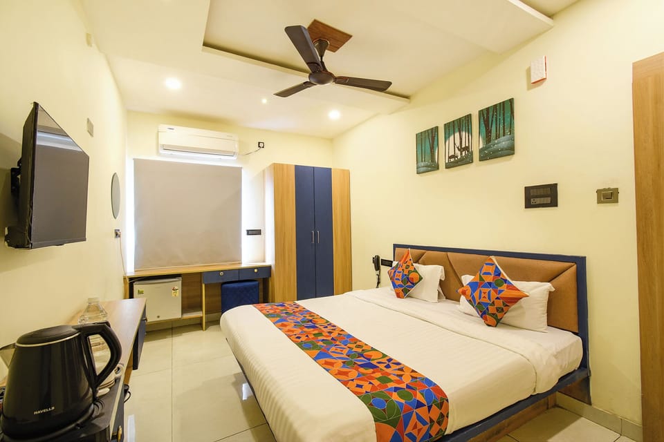 Deluxe Room | Egyptian cotton sheets, premium bedding, WiFi (free), bed sheets