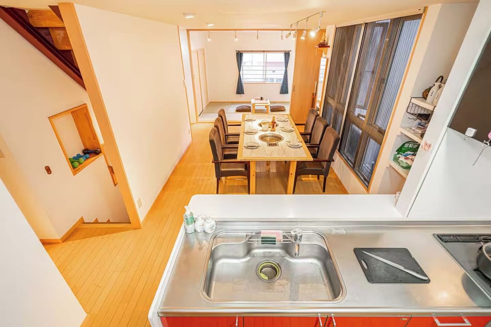 Asakusa hanabi  III Ikkodate  3 Room | Private kitchen | Microwave, stovetop, cookware/dishes/utensils